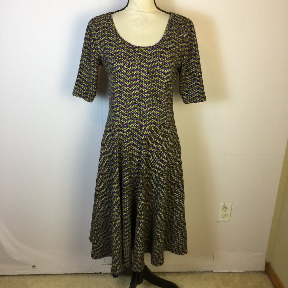 LuLaRoe Nicole Fit & Flare Dress Size L Womans Purple Green Ziz Zac Short Sleeve